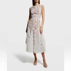 Bronx and Banco Saba Blanc Floral Appliqué Lace Midi Dress